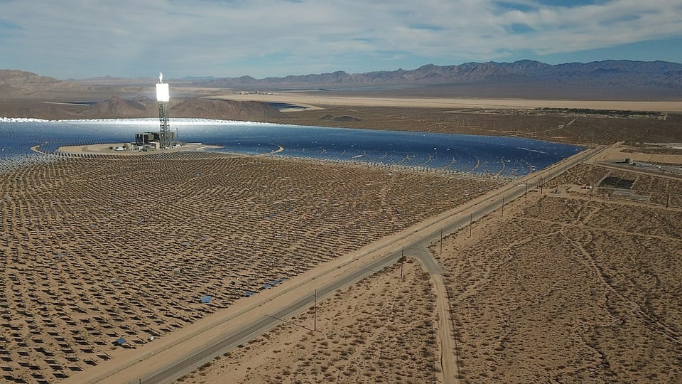 Renewable energy generation for RECs